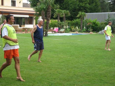 Fussball 018.jpg   32kb   26.03.2021 22:31:12